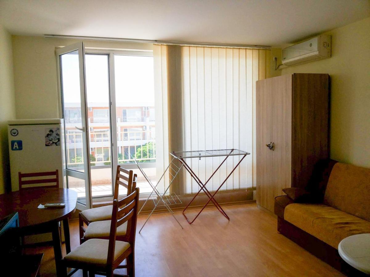 Nessebar Fort Club Apartment 226 Pantai Sunny Bagian luar foto