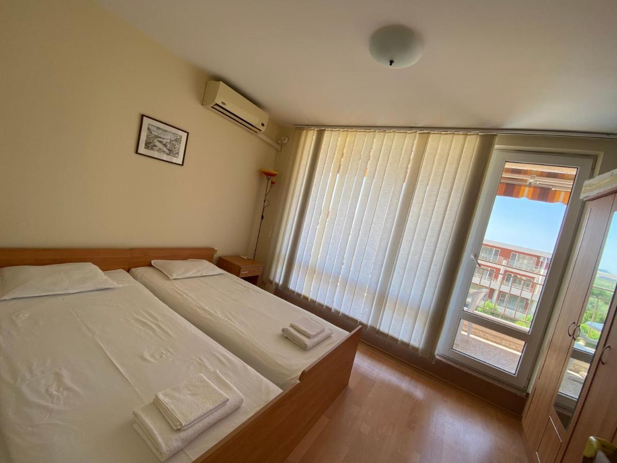 Nessebar Fort Club Apartment 226 Pantai Sunny Bagian luar foto